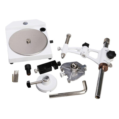 1176029556_w640_h640_1176029556